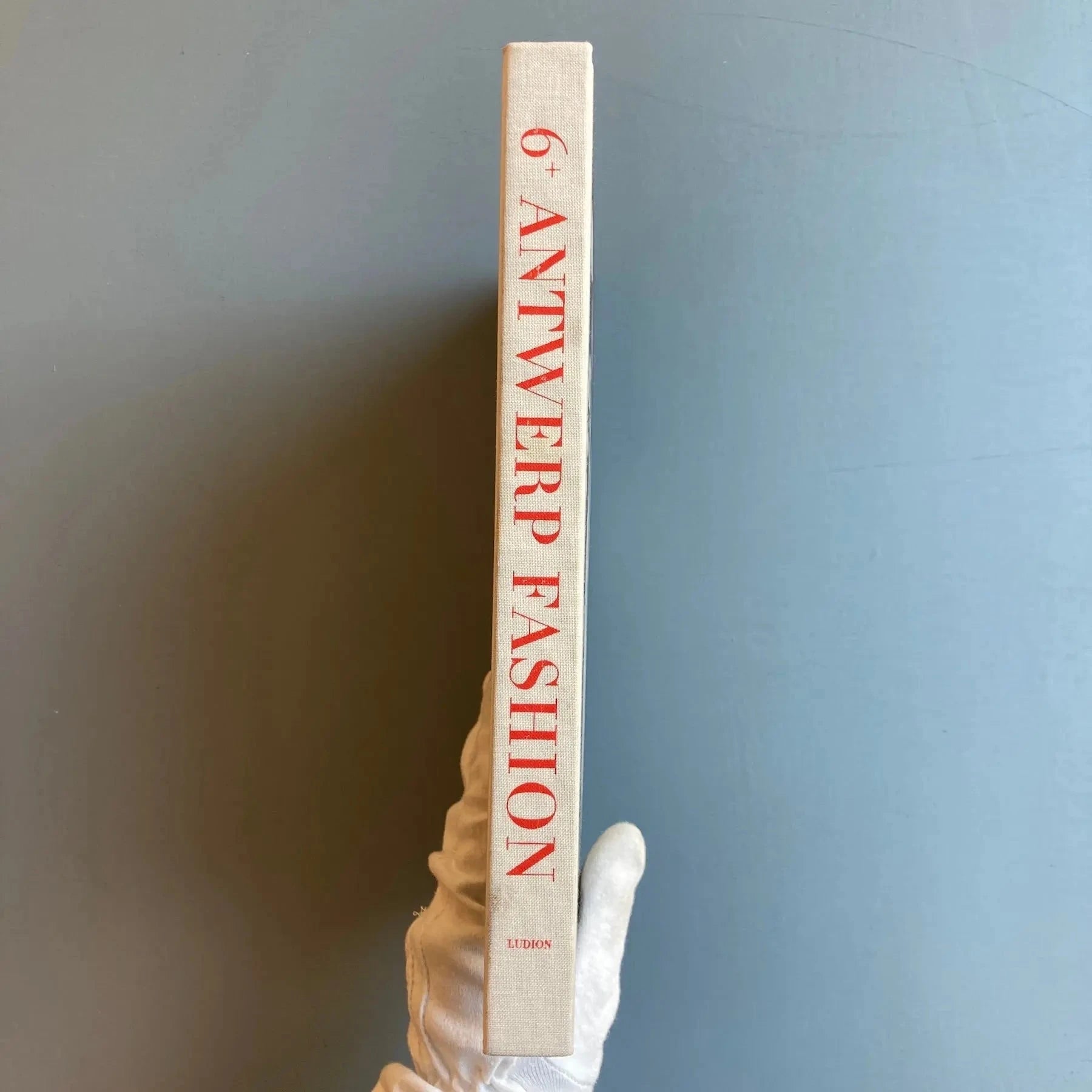 6+ Antwerp Fashion ENGLISH - Ludion 2007 - Saint-Martin Bookshop