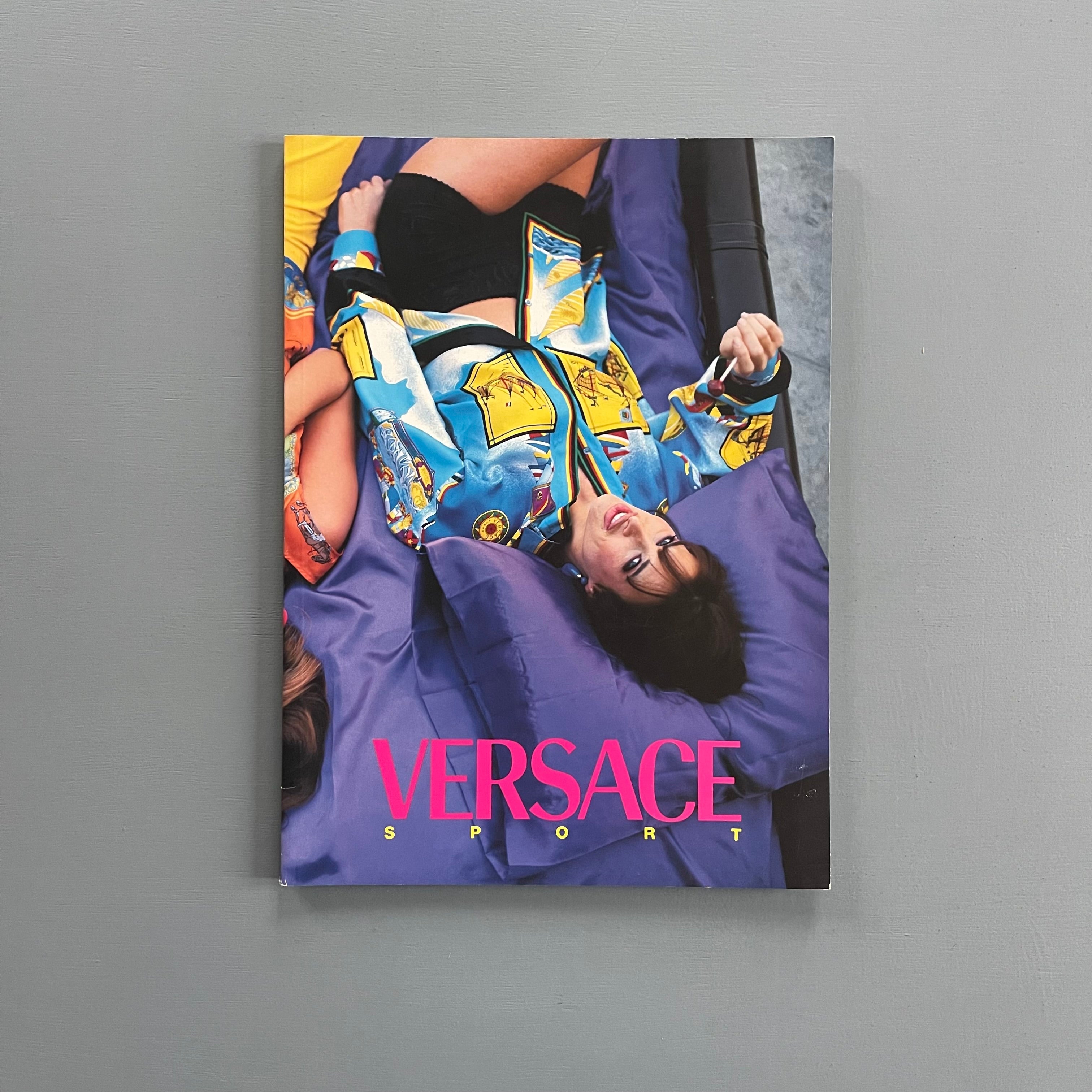 Gianni Versace Donna Sport N 2 SS 1993 Saint Martin Bookshop 