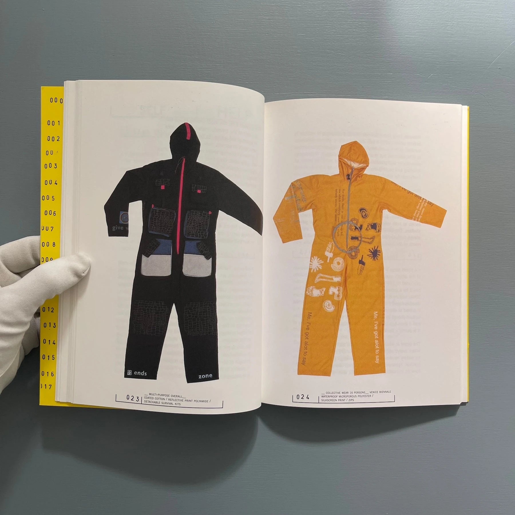 Lucy orta refuge wear edition1996 レア Lucy Orta - Refuge Wear - Editions Jean-Michel Place 1996 - Saint
