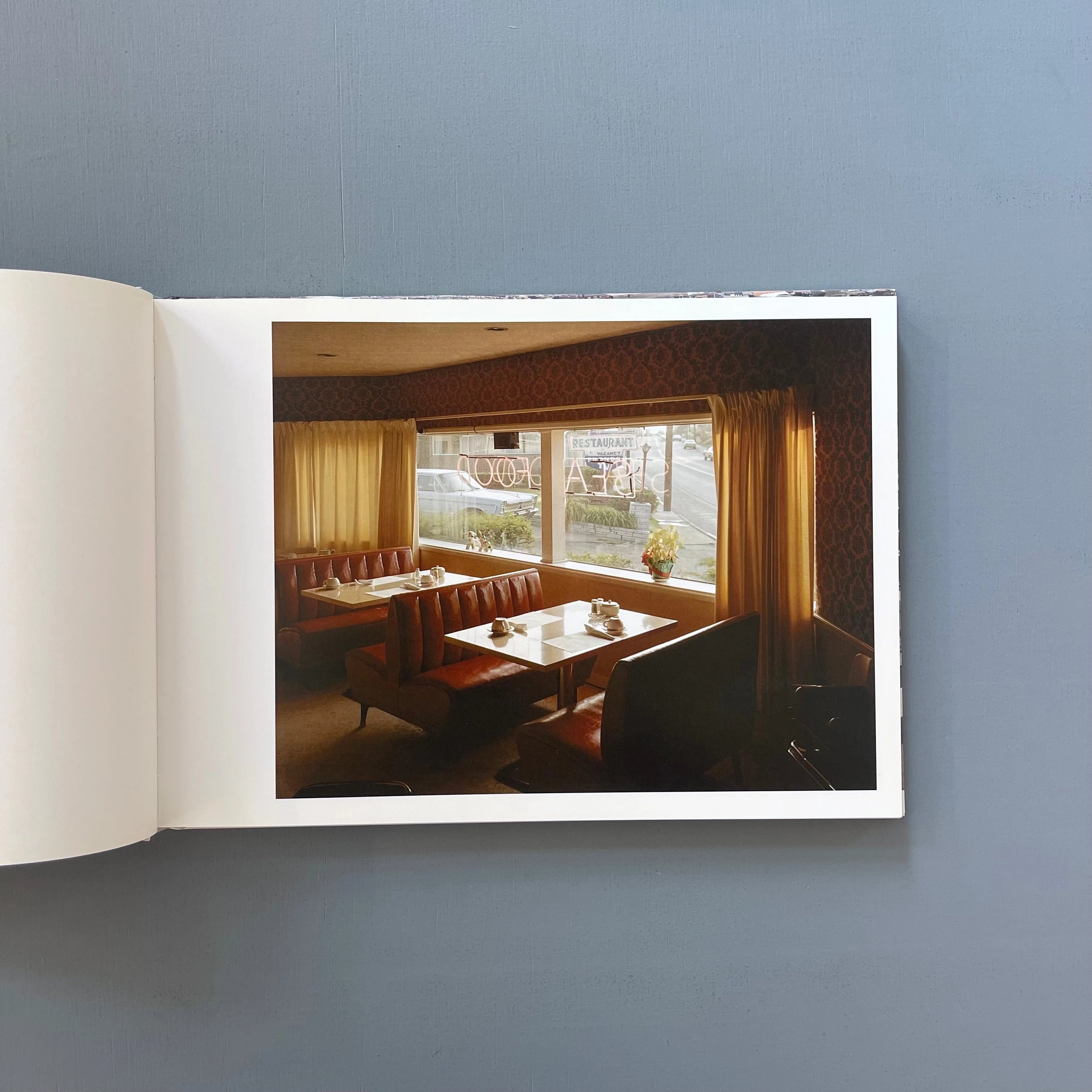 Stephen Shore - Uncommon places - Conrads/Mennour 2002 - Saint
