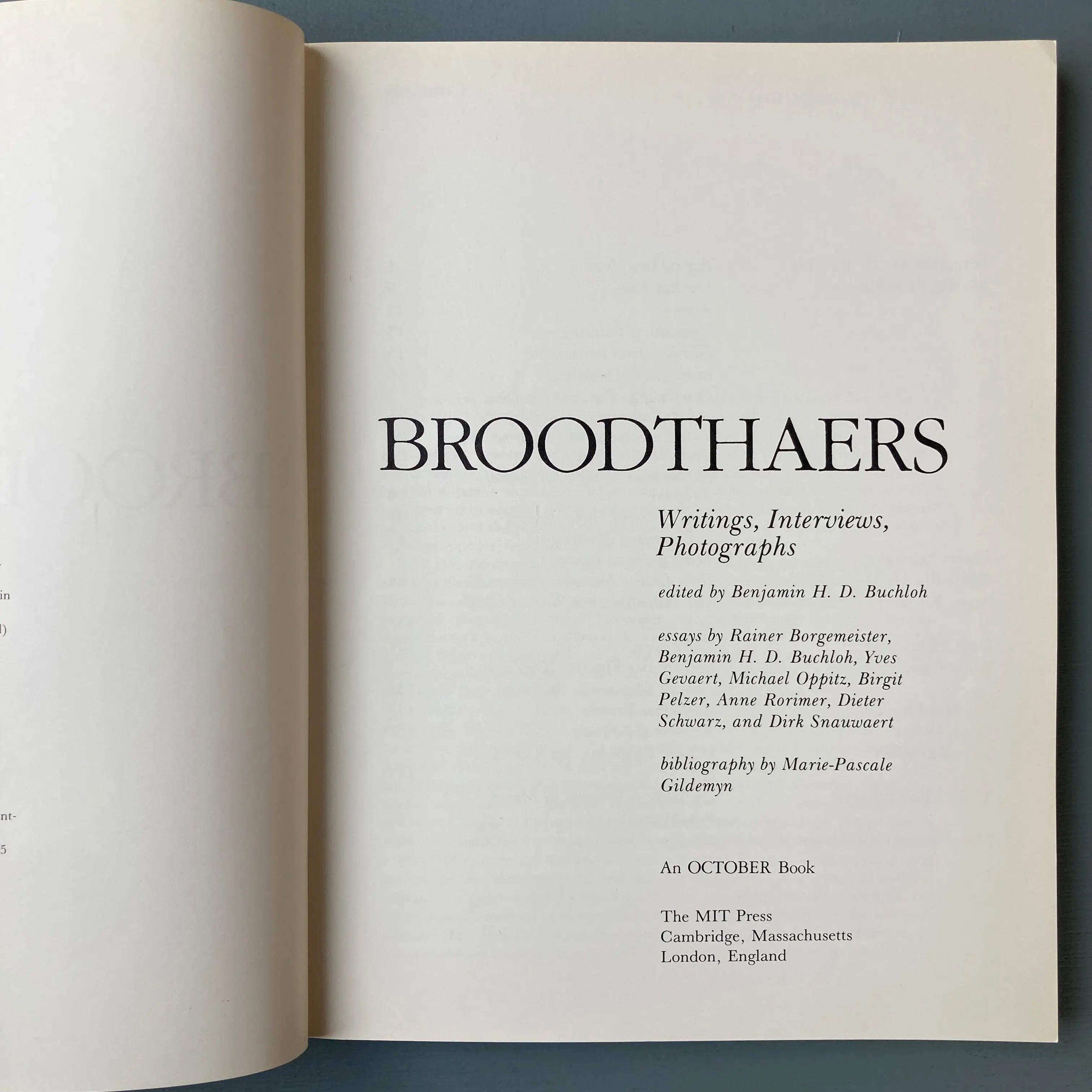 Benjamin H.D. Buchloh - BROODTHAERS: Writings, Interviews, - Saint 