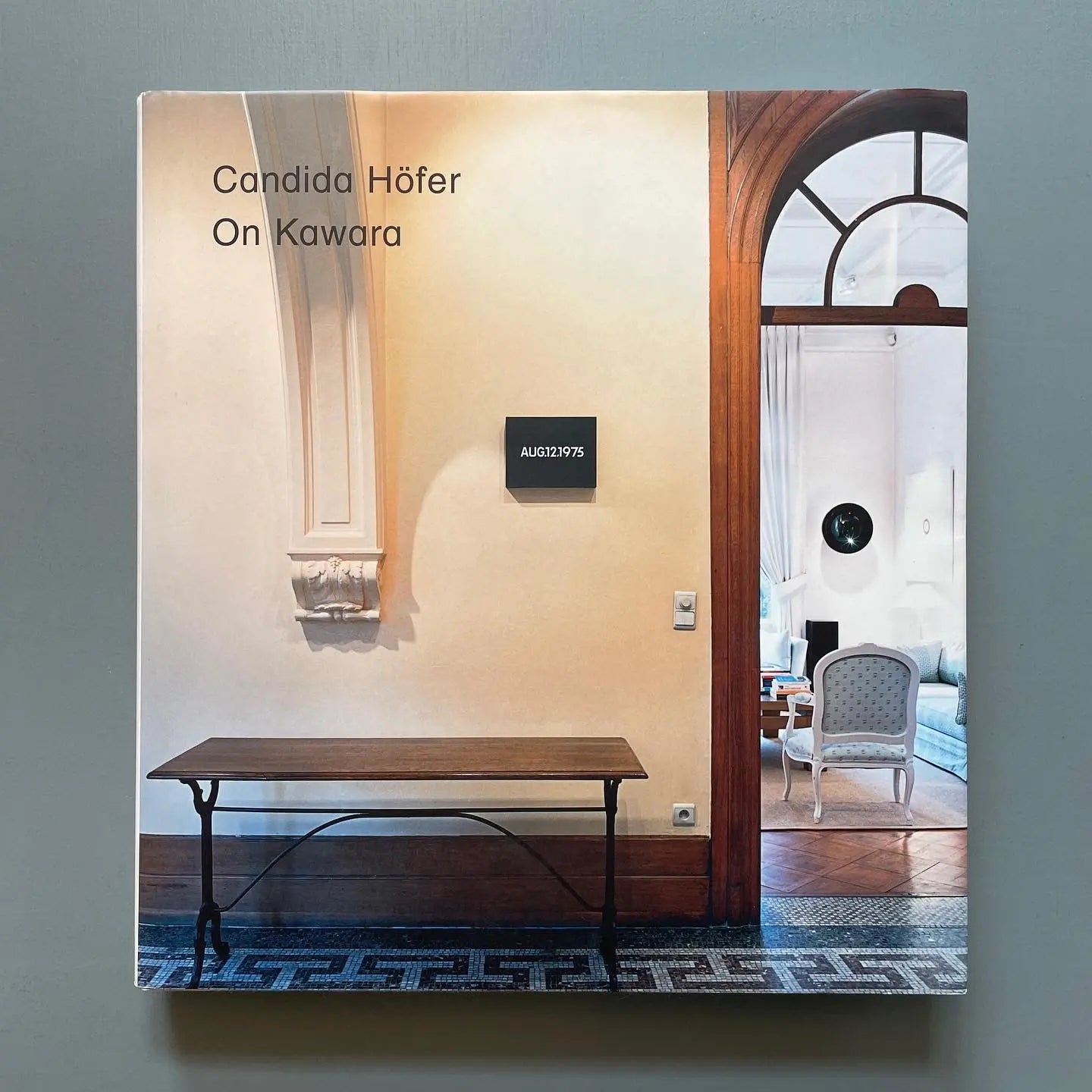 Candida Höfer - On Kawara - König 2009 - Saint-Martin Bookshop