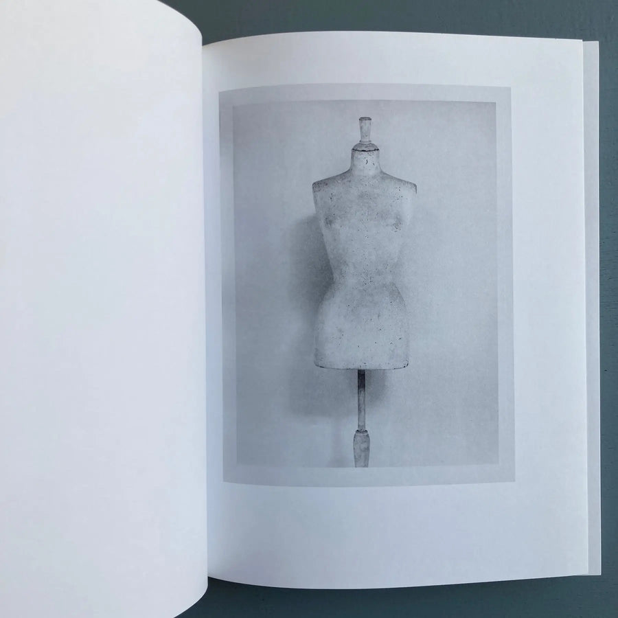 Maison Martin Margiela - (9/4/1615) - Museum Boijmans Van Beuningen 1997 - Saint-Martin Bookshop