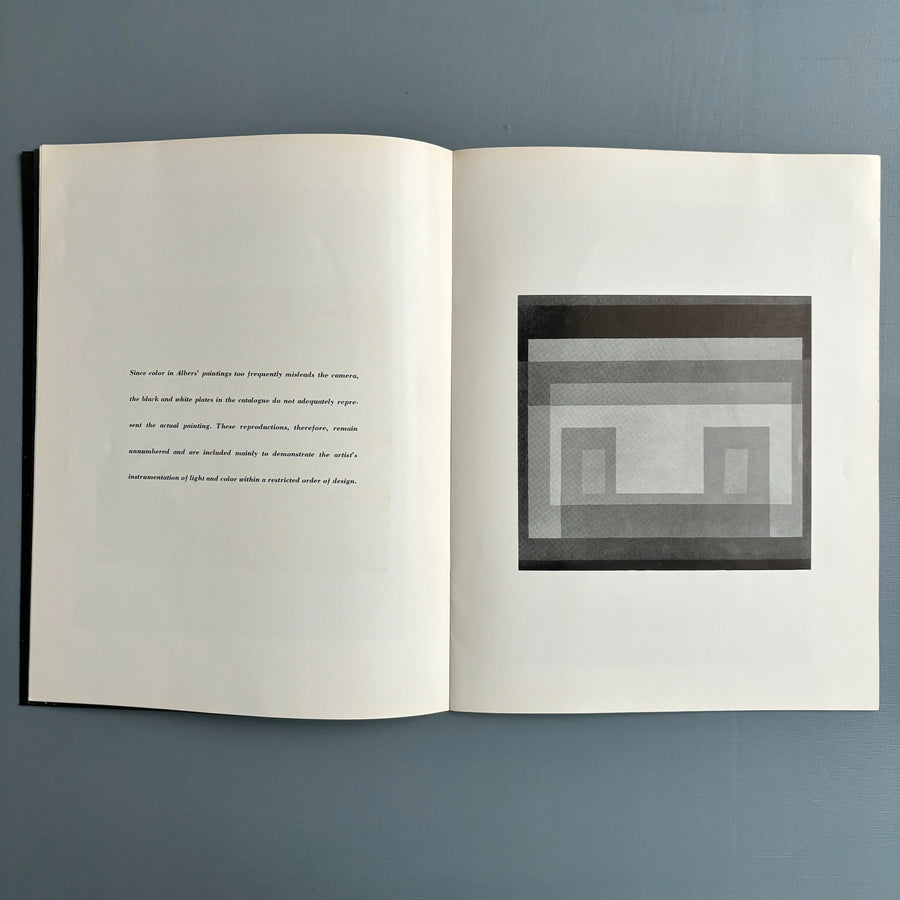 Josef Albers - Sidney Janis Gallery 1961 - Saint-Martin Bookshop