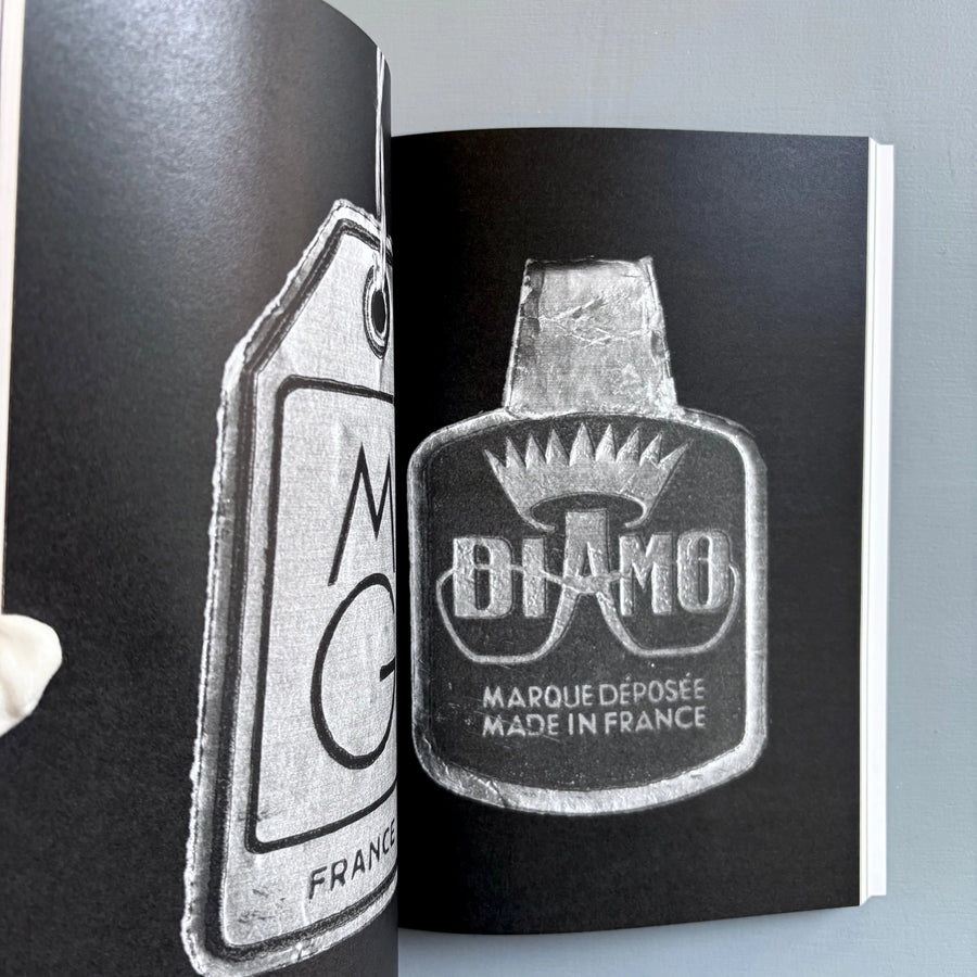 3000 days of archives related to the optics and glasses frame industry - Bidules 2025 - Saint-Martin Bookshop