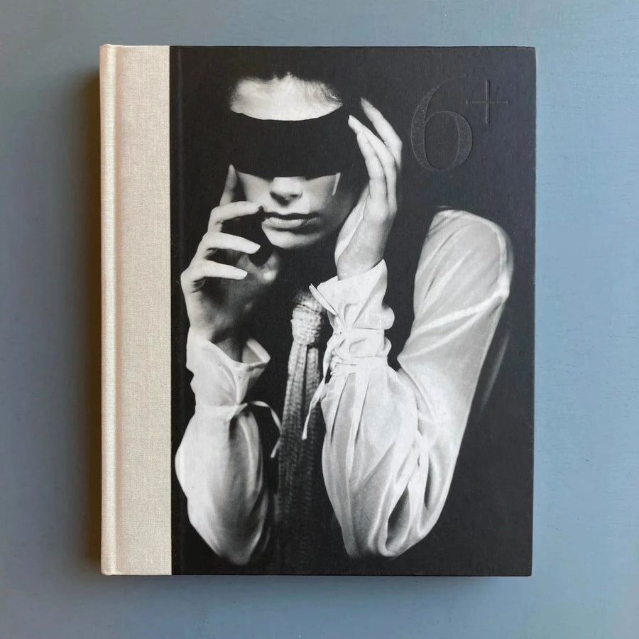超希少❗️図録【6+ Antwerp Fashion】★マルジェラ/ドリス/洋書 6+ Antwerp Fashion ENGLISH - Ludion 2007 - Saint-Martin Bookshop