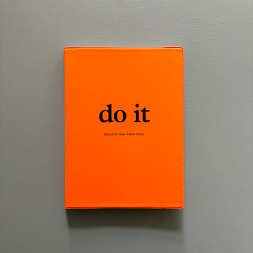 Hans Ulrich Obrist - Do it - e-flux & Revolver 2004 - Saint-Martin Bookshop