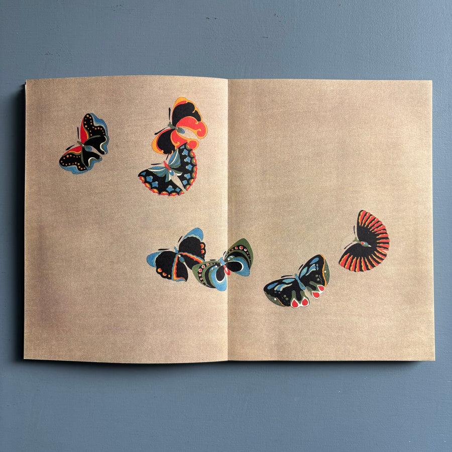 A Flight of Butterflies - The Metropolitan Museum of Art/Thames and Hudson 1979