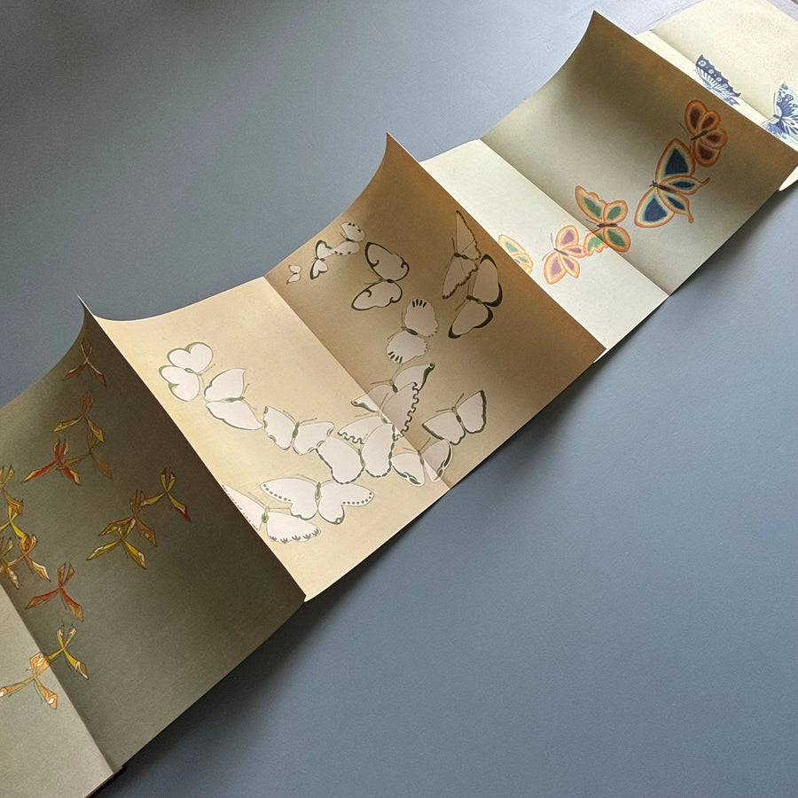 A Flight of Butterflies - The Metropolitan Museum of Art/Thames and Hudson 1979