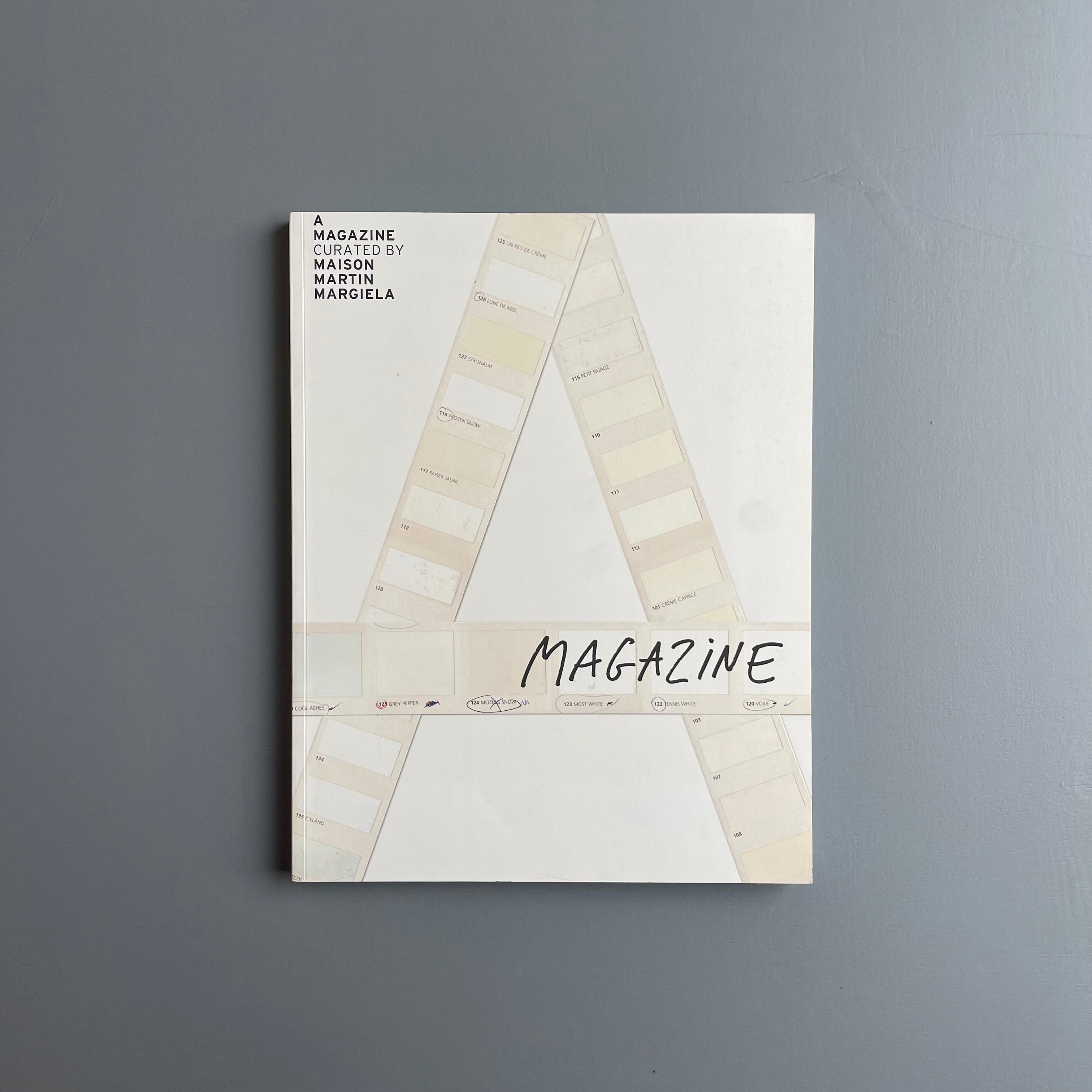 趣味 A MAGAZINE CURATED by MARTIN MARGIELA A Magazine curated by Maison Martin Margiela (The Reprint