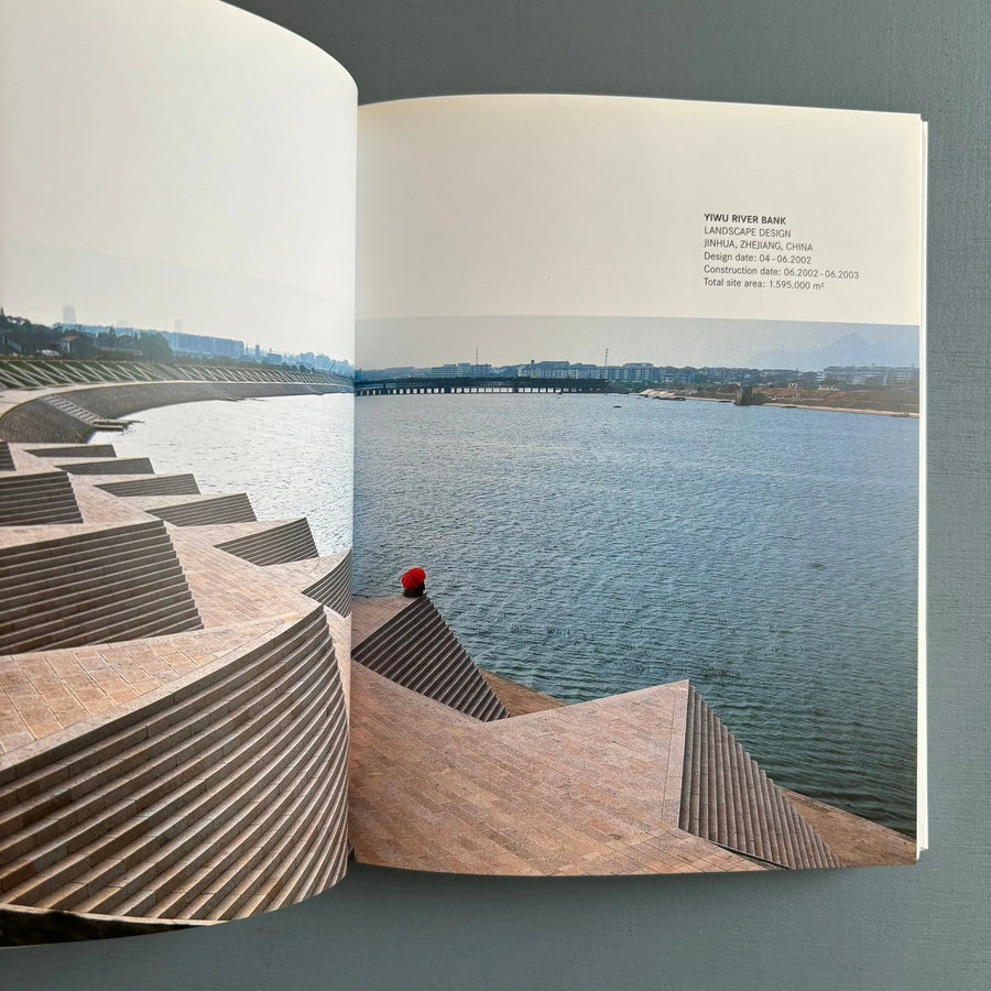 Ai Weiwei Architecture - Daab 2014 - Saint-Martin Bookshop