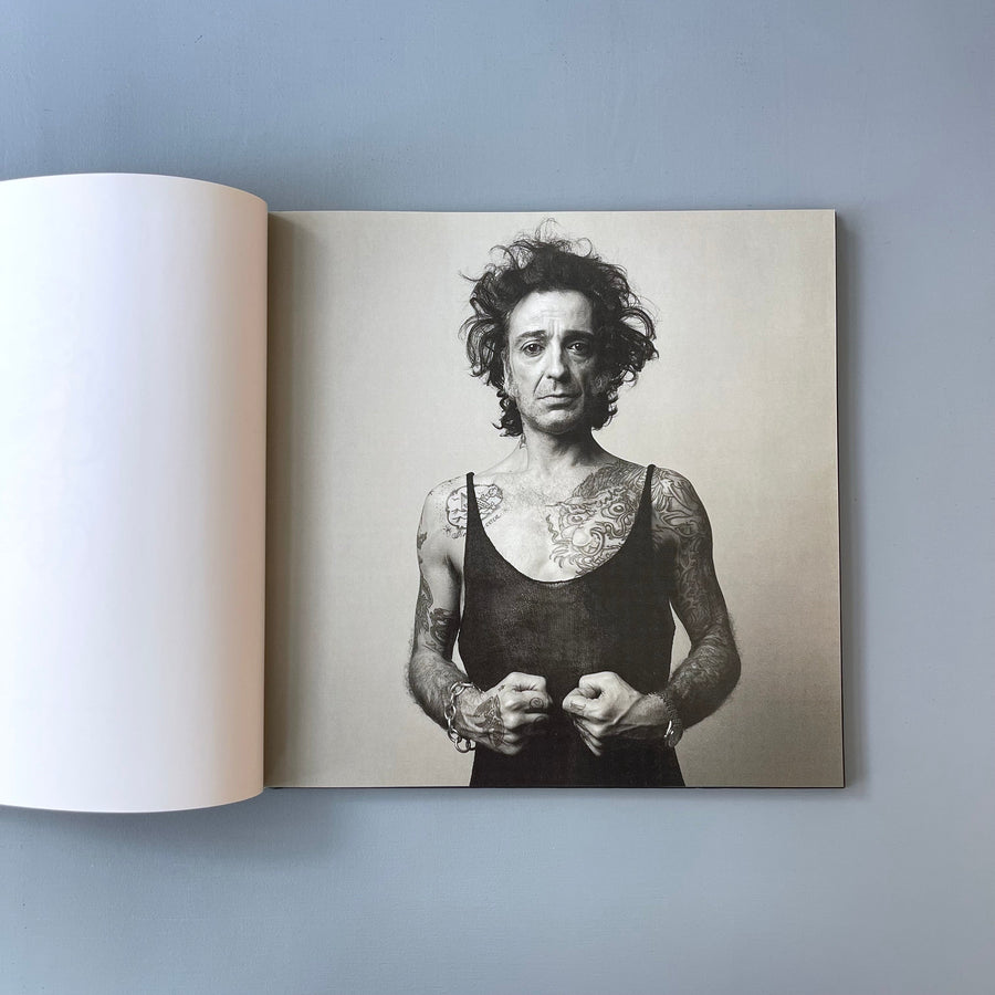 Albert Garica-Alix - Lo que dura un baso - Edition Mennour 2002 - Saint-Martin Bookshop