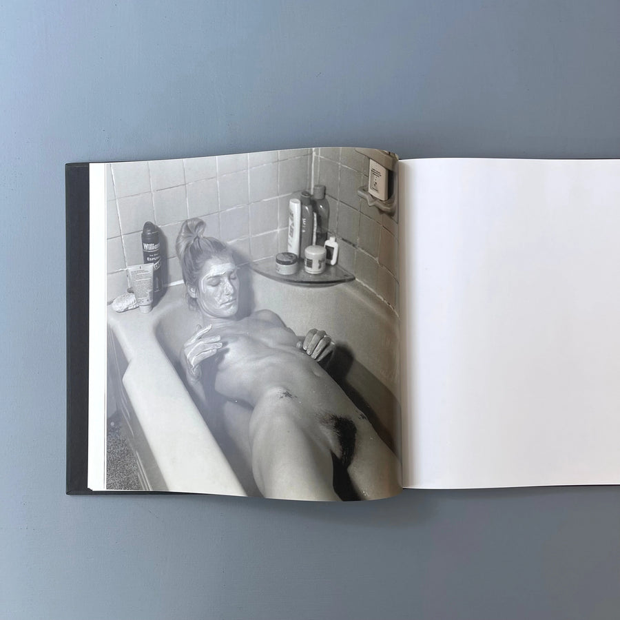 Albert Garica-Alix - Lo que dura un baso - Edition Mennour 2002 - Saint-Martin Bookshop