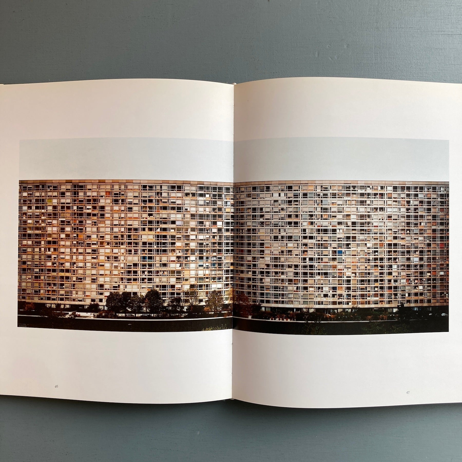 アート・デザイン・音楽 Andreas Gursky Photographs from 1984 to. Andreas Gursky - Photographs from 1984 to the Present - Schirmer