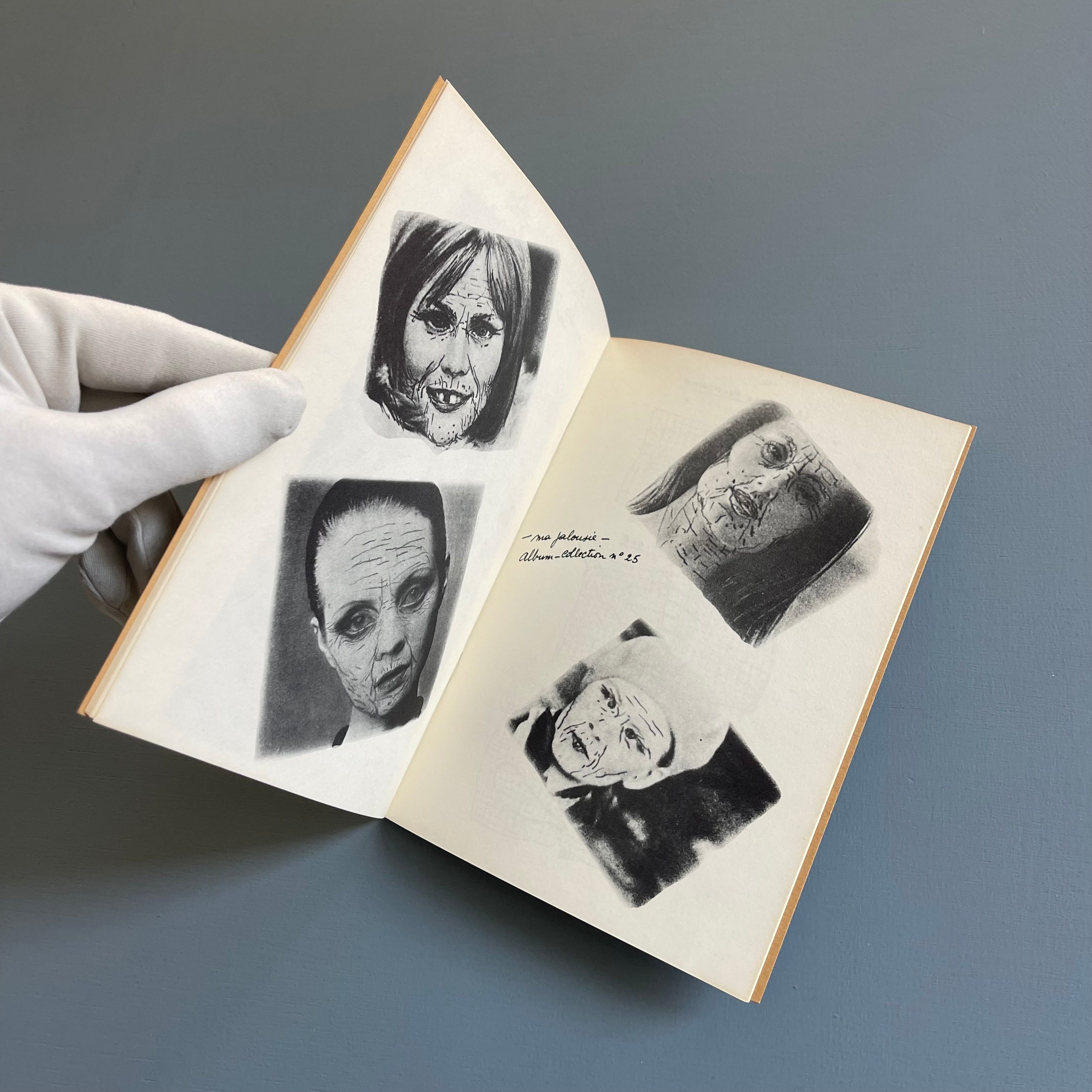 Annette Messager - Collectionneuse - ARC 2 1974 - Saint-Martin