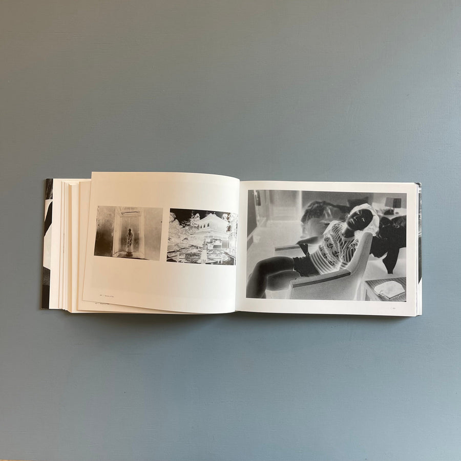 Araki Nobuyoshi - Sentimental Journey - Hehe 2017 - Saint-Martin Bookshop