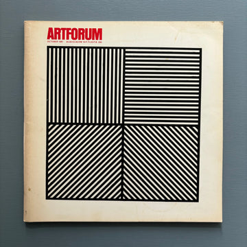 Artforum vol. XX no. 2 - Sol LeWitt cover October 1981 - Saint-Martin Bookshop