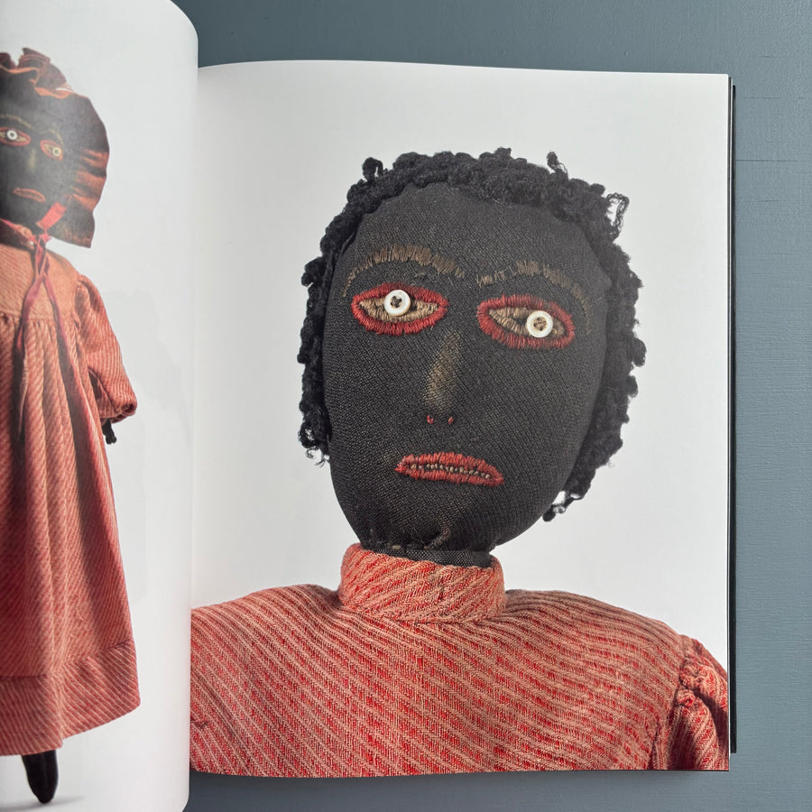 Black Dolls: Unique African American Dolls, 1850–1930 - Radius Books 2015 - Saint-Martin Bookshop