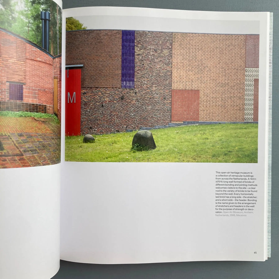 Brick - Phaidon 2015 - Saint-Martin Bookshop