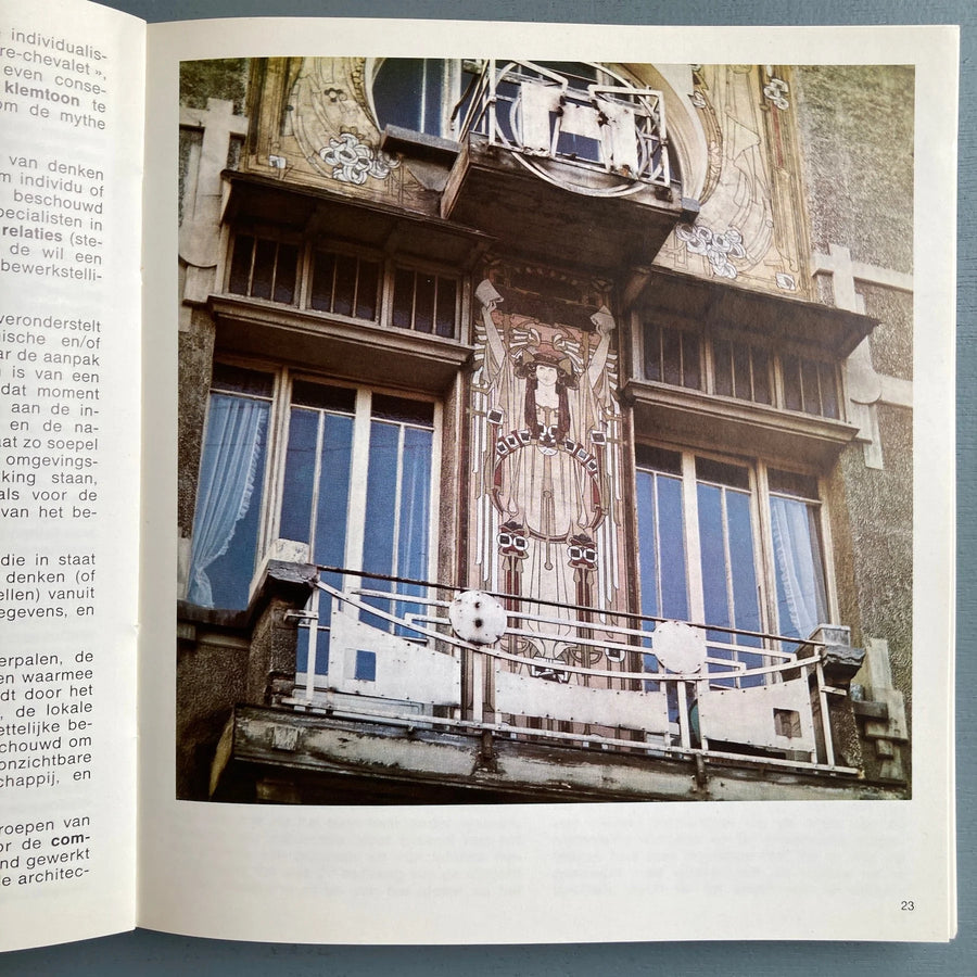 Brussels 1900: Capital of the Art Nouveau - Belgian Ministery of Culture 1971 - Saint-Martin Bookshop