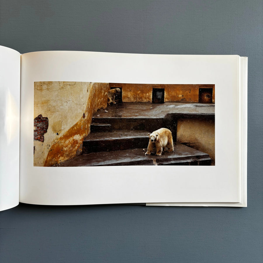 Candida Höfer - Zoologische Gärten - Schirmer/Mosel 1993 - Saint-Martin Bookshop