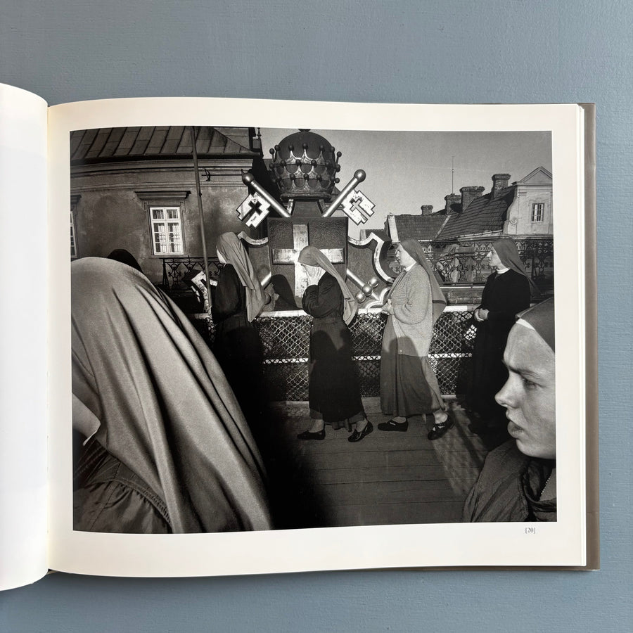 Carl De Keyzer - East of Eden - Ludion 1996 - Saint-Martin Bookshop