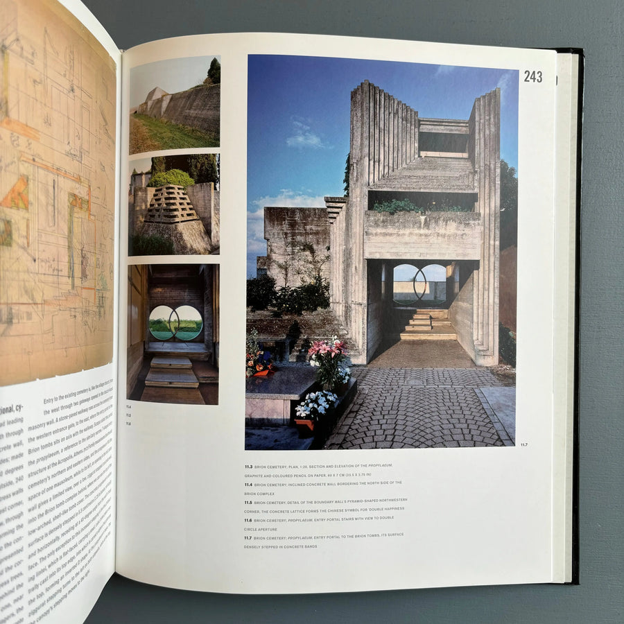 Carlos Scarpa by Robert McCarter - Phaidon 2021 - Saint-Martin Bookshop