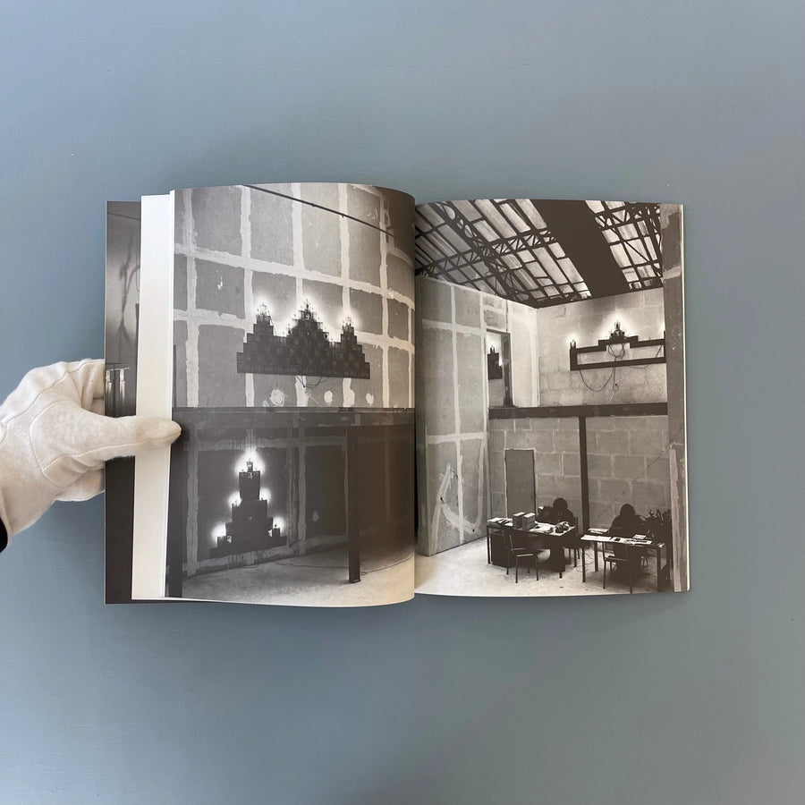 Christian Boltanski - Leçon des Ténèbres - Kunstverein München 1986 - Saint-Martin Bookshop