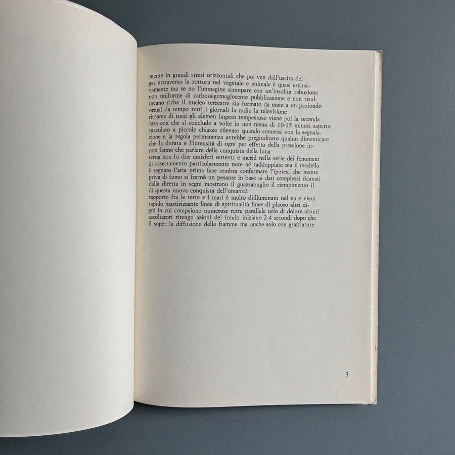 Claudio Parmiggiani / Luigi Ghirri - Alfabeto - Museo di Storia Naturale Lazzaro Spallanzani 1975