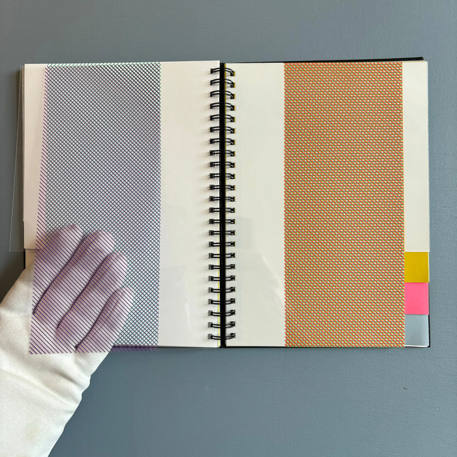 Daniel Buren - Repertoire - CCA Kitakyushu + Korinsha Press 1998 - Saint-Martin Bookshop