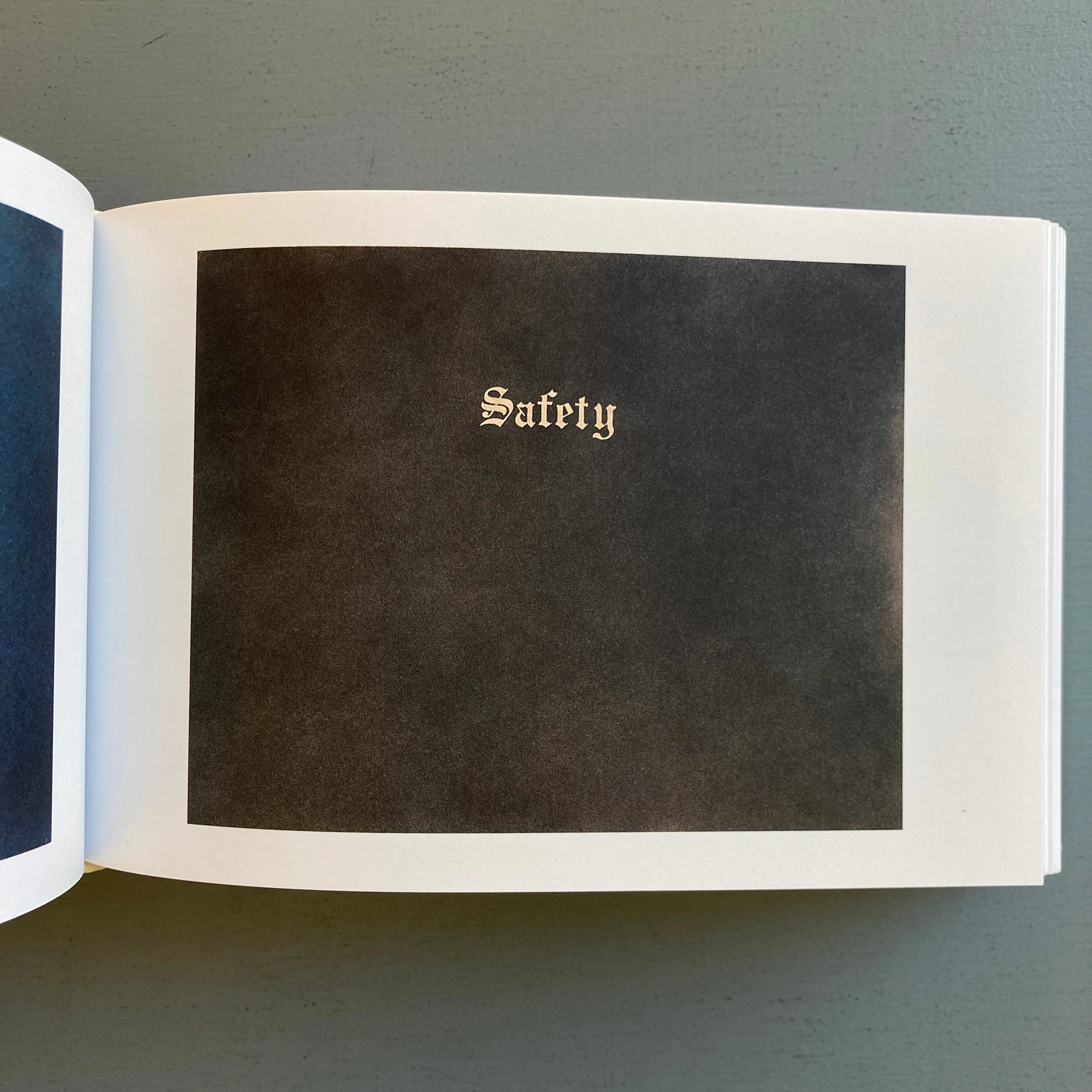 Ed Ruscha - They called her styrene - Phaidon 2000 - Saint