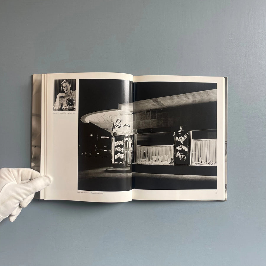 Franz Lazi - Fotografie: Architektur-, Design-und Werbefotografie der 50er Jahre - JJ Heckenhauer 2003