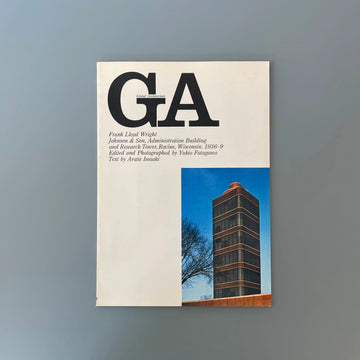 GA 01 Frank Lloyd Wright - Global Architecture 1970