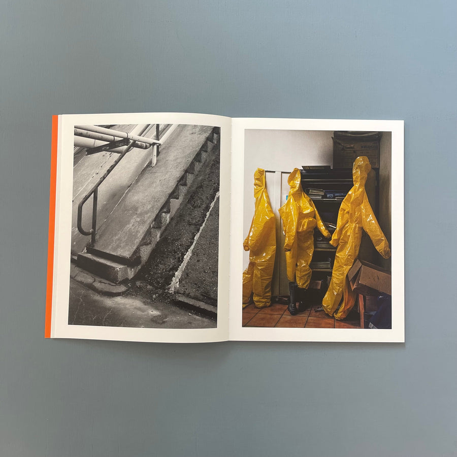 Geert Goiris (signed) - Peak Oil (Limited Edition With Print) - Roma 2017