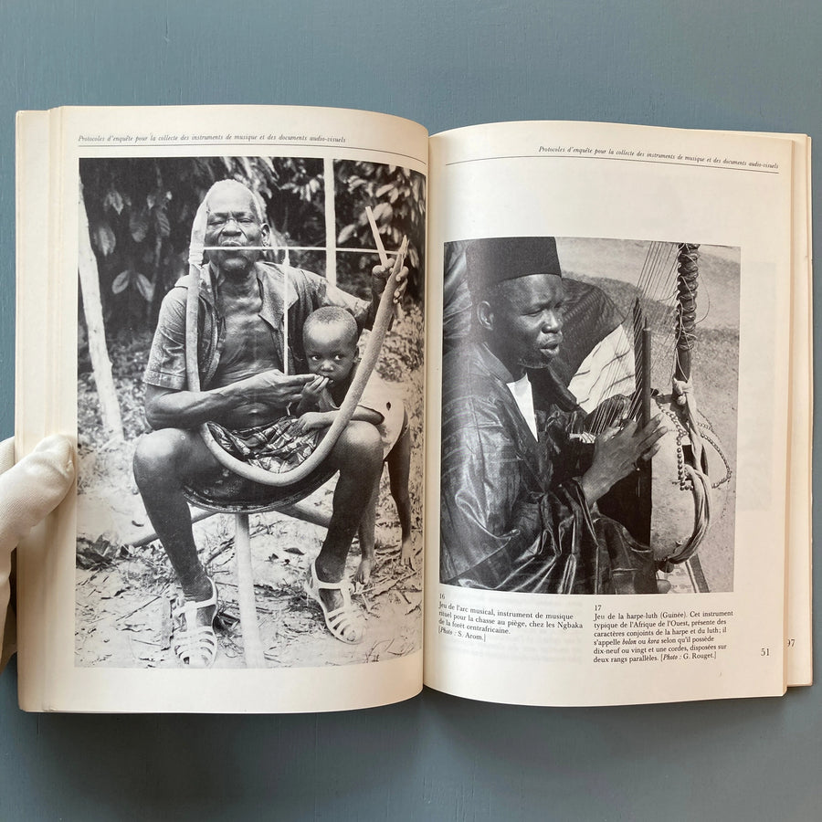 Geneviève Dournon - Guide pour la collecte des instruments de musique traditionnels - Les Presses de l'Unesco 1981 Saint-Martin Bookshop