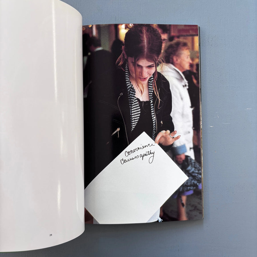 Gillian Wearing - Signs that say what you want them to say... - Maureen Paley/Interim Art 1997