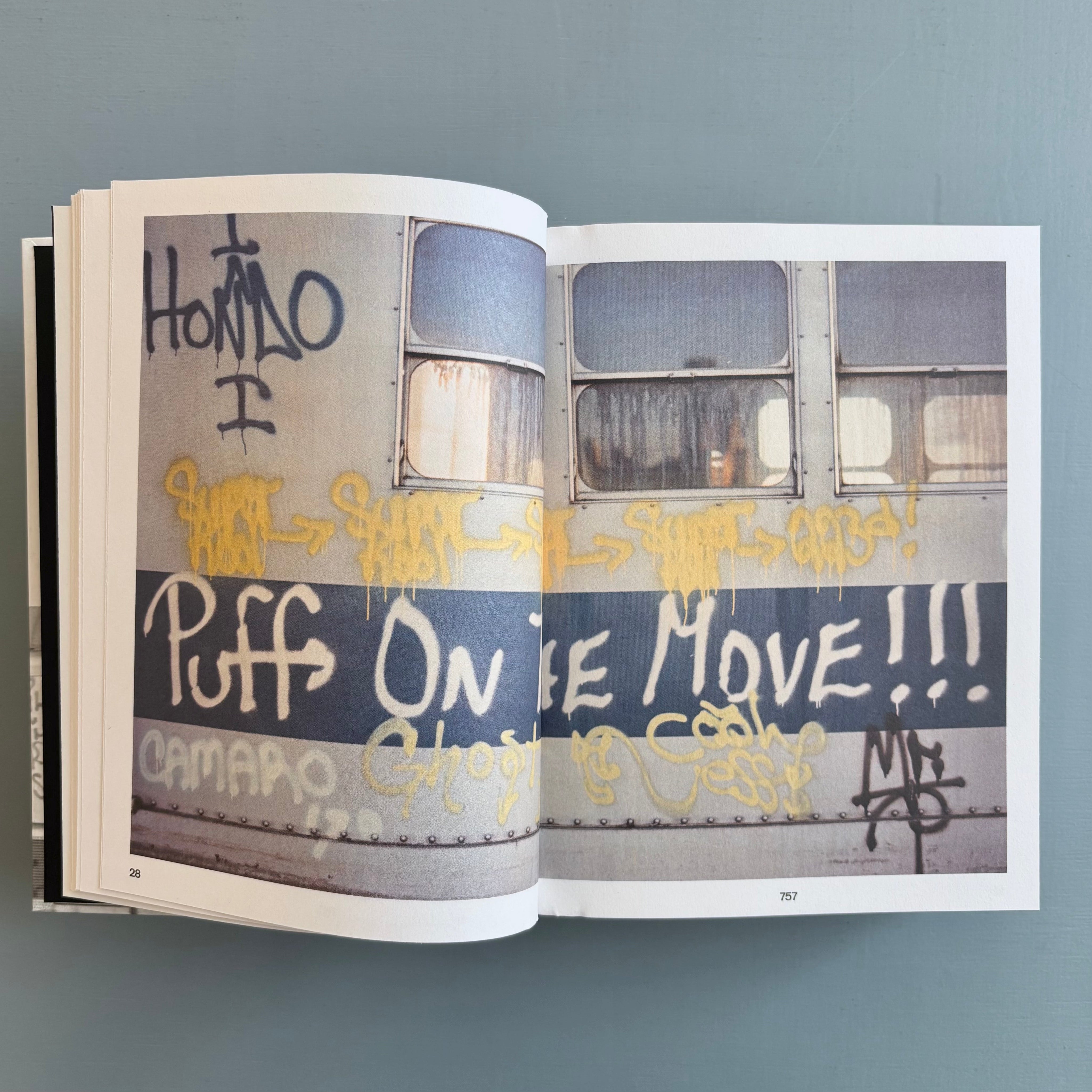 Gordon Matta-Clark - Passing trough moving and getting away with