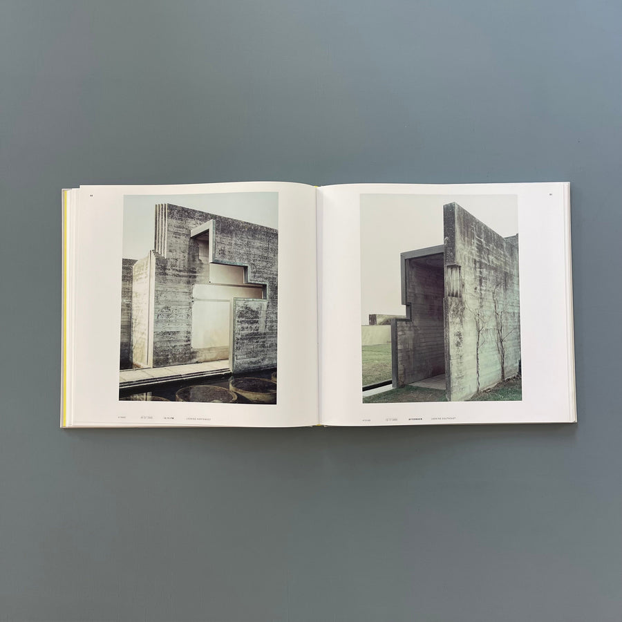 Guido Guidi - Carlo Scarpa’s Tomba Brion - Hatje Cantz 2011 - Saint-Martin Bookshop