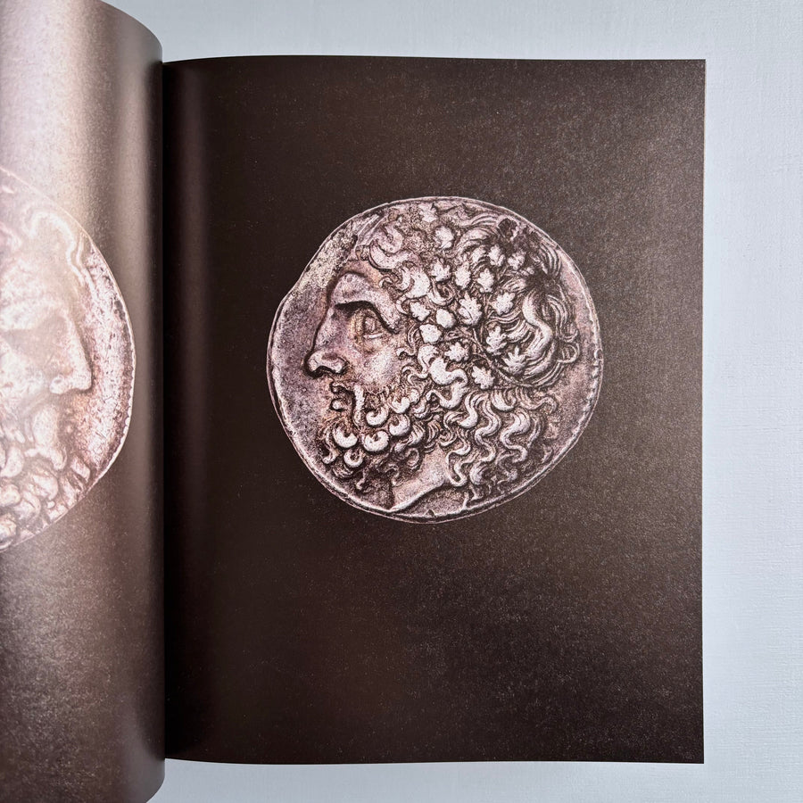 Heads and Tails. Tales and Bodies (Benaki Museum) - MER. Books 2016