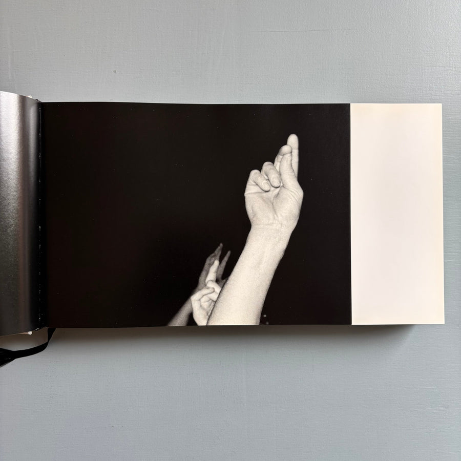 Hedi Slimane - Stage - 7L 2004 - Saint-Martin Bookshop