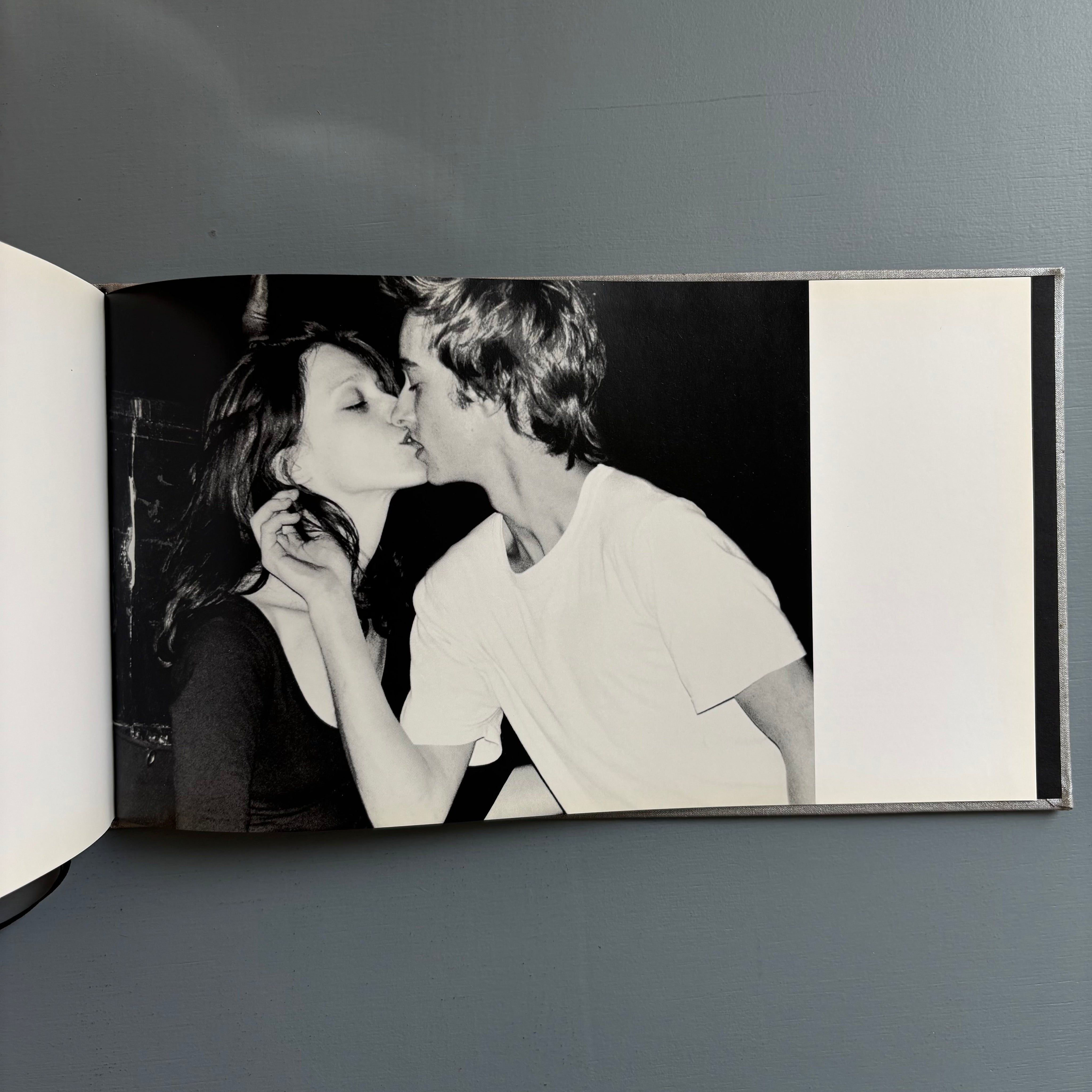 Hedi Slimane - Stage - 7L 2004 - Saint-Martin Bookshop