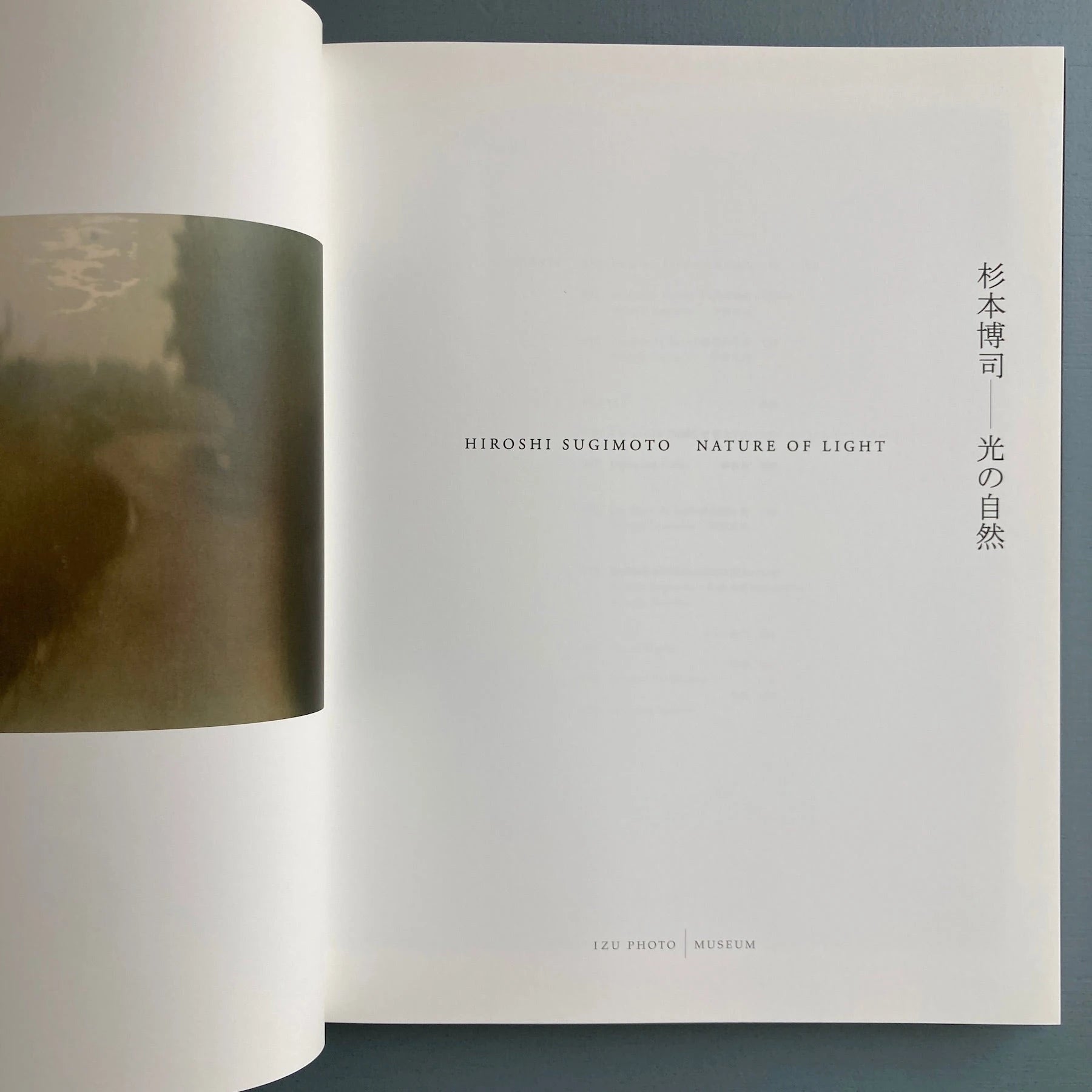 Hiroshi Sugimoto - Nature of light - Izu Photo 2009 - Saint-Martin
