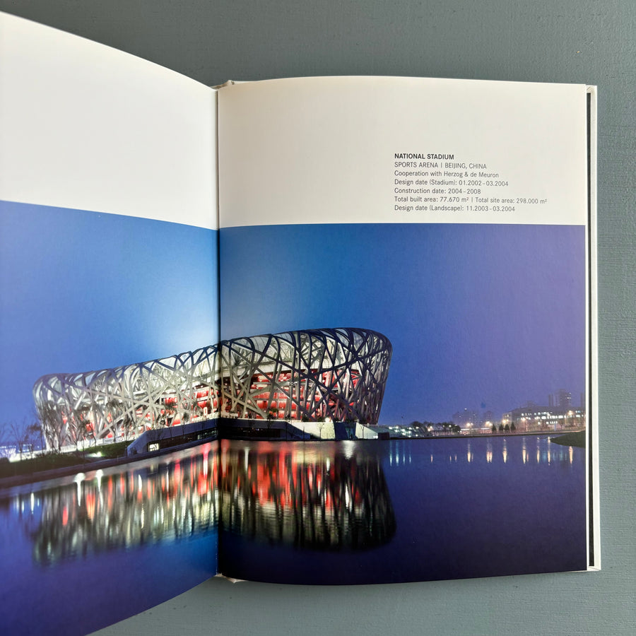 Ai Weiwei Architecture - Daab 2014 - Saint-Martin Bookshop