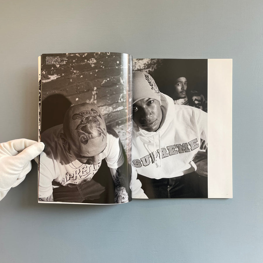 Supreme Book - A/W Complete catalogue 2005 - Saint-Martin Bookshop
