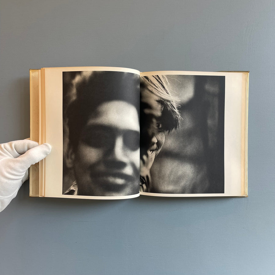 Shomei Tomatsu - Salaam Aleykum - Shaken 1968 - Saint-Martin Bookshop