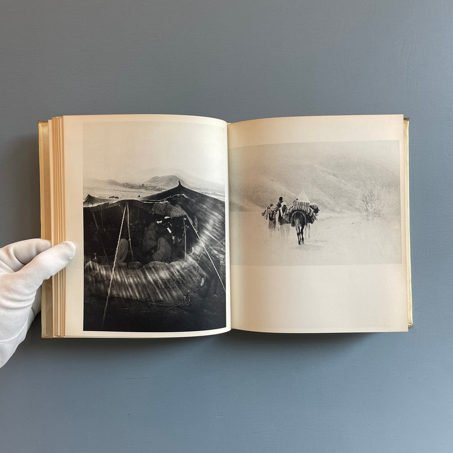 Shomei Tomatsu - Salaam Aleykum - Shaken 1968 - Saint-Martin Bookshop