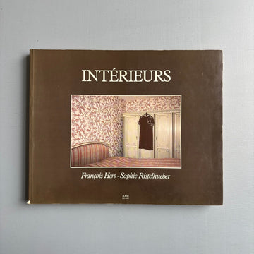 François Hers & Sophie Ristelhueber - Intérieurs - AAM 1981 - Saint-Martin Bookshop