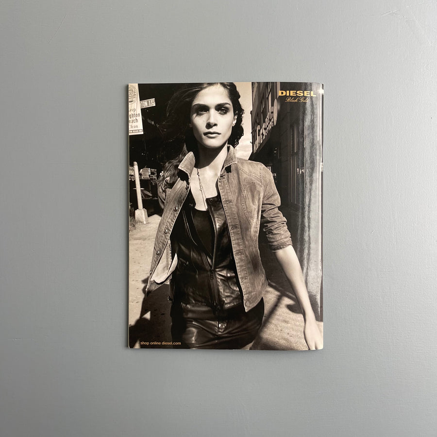 Aurel Schmidt - Pussy - Purple Book 2010 - Saint-Martin Bookshop