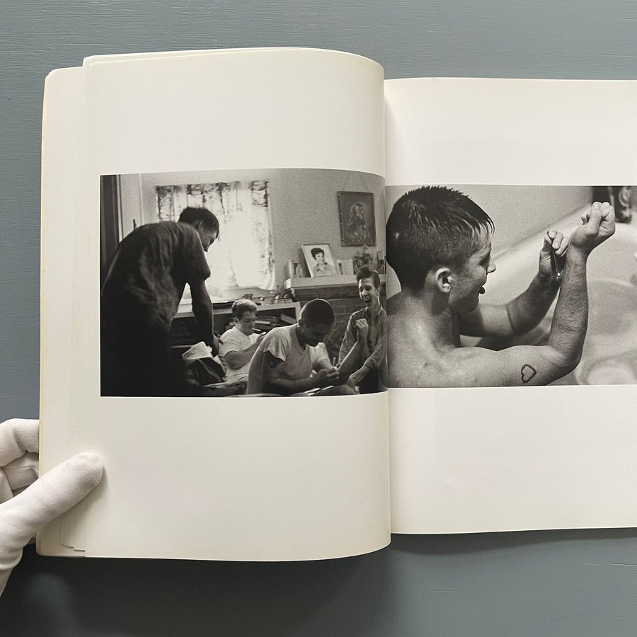 Larry Clark - Tulsa - Grove Press 2000 - Saint-Martin Bookshop