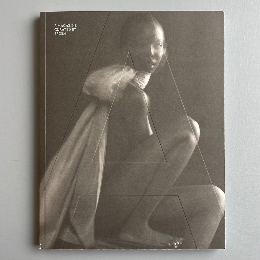 A Magazine curated by Erdem - N°24 - 2022 - Saint-Martin Bookshop